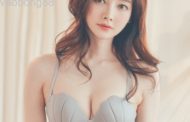 Kim hee Jeong người mẫu Hàn Quốc bikini với gương mặt của thiên thần