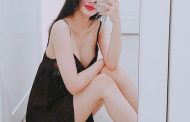 Phương Trang hở bạo không thua kém chị gái