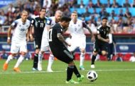 Messi thừa nhận lỗi lầm sau trận hòa với Iceland