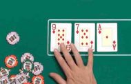 Cách chơi bài poker 3 lá đơn giản và hiệu quả tại w88
