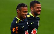 Neymar bị tước băng thủ quân vì thái độ vô kỷ luật