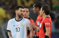 Messi gây gắt chỉ trích trọng tài xử ép Argentina