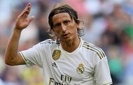 Modric dính chấn thương nghiêm trọng, bỏ lỡ trận đại chiến với PSG