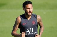 Neymar sắp nhận quả báo vì thái độ bốc đồng