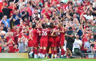 Thắng áp đảo, Liverpool giành lại ngôi đầu từ tay Man City