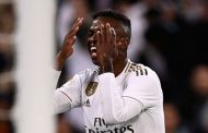Real Madrid nhận nỗi đau lớn vì vũng nước nhỏ